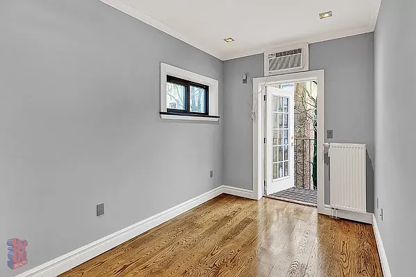 Rented by REAL New York | media 20