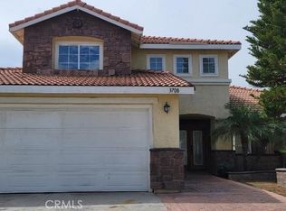 3708 Mirage Dr, Perris, CA 92571