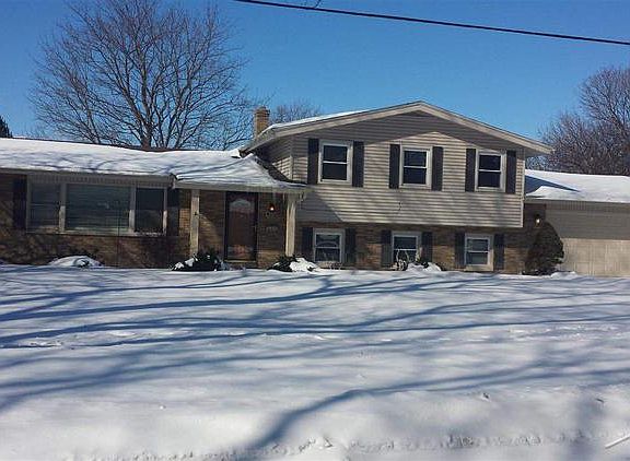 2nd image of 542 Sunburst Dr