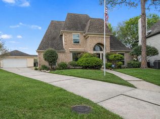 2701 Saint Andrews Pl, League City, TX 77573
