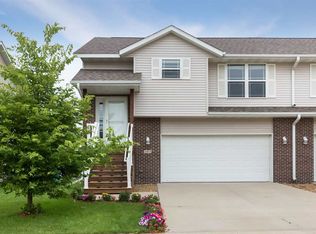 205 Watercress Rd, North Liberty, IA 52317