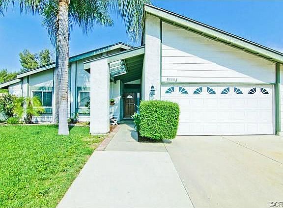2nd image of 8000 Rockford Cir