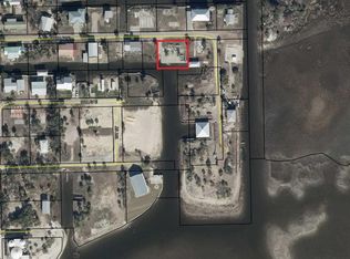 190 8th Ave E, Horseshoe Beach, FL 32648