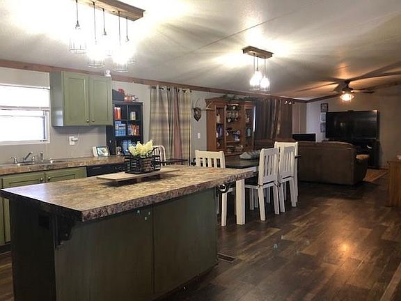 2nd image of 229 Cannon Ln