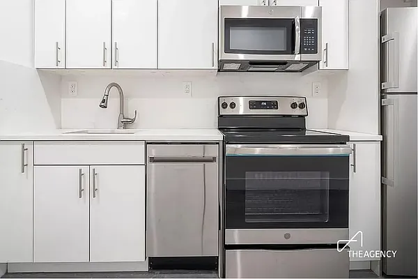 Rented by The Agency | media 6