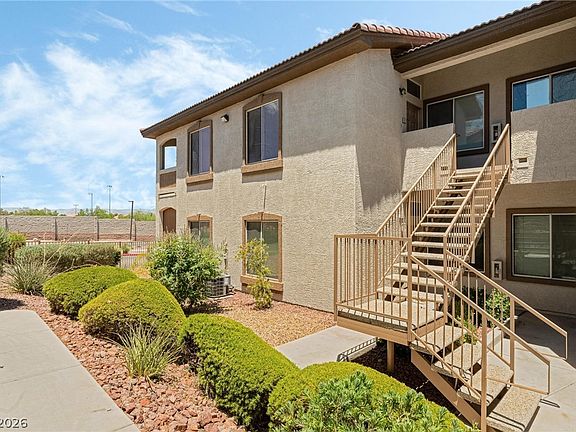 5th image of 2305 W Horizon Ridge Pkwy APT 1922