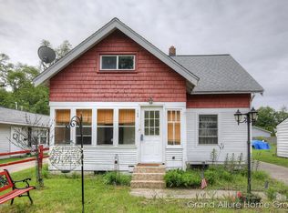 128 Burt St SE, Wyoming, MI