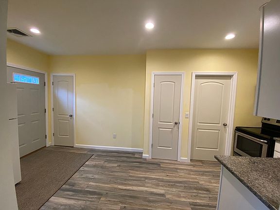 3rd image of 1-4 White Birch Dr #1