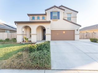 1035 W Porter Ave, Visalia, CA 93291