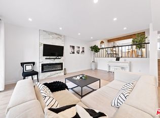 13235 Fiji Way Unit F, Los Angeles, CA 90292