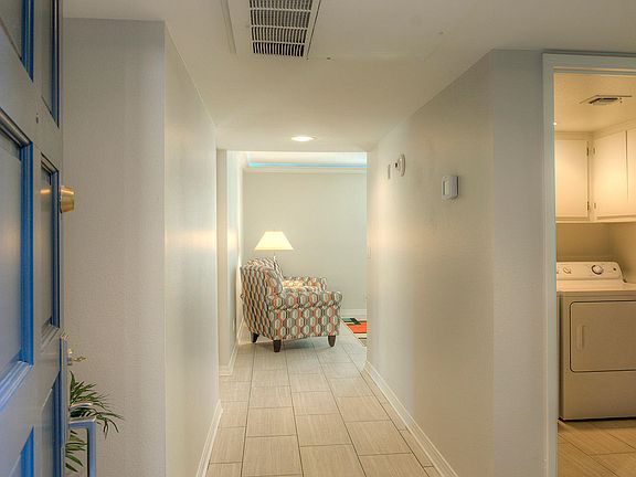 5th image of 5124 N 31st Pl Unit 538