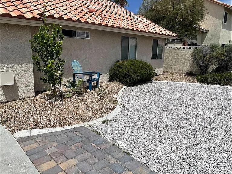 3674 Soothing Surf Dr — Photo 20
