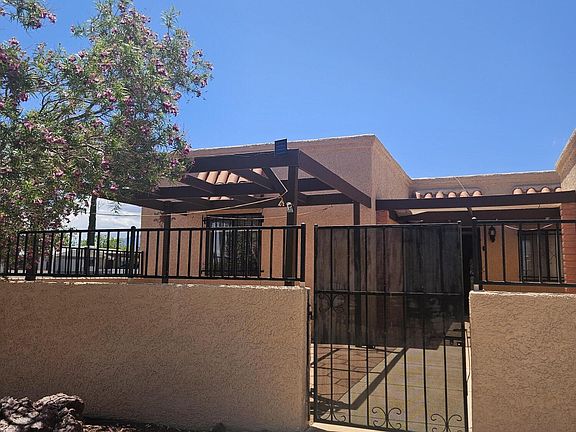 2nd image of 595 Camino  Mojado --