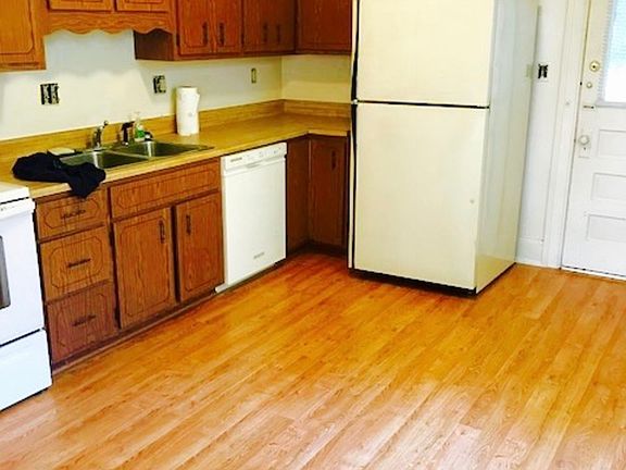 4th image of 759 Park Ave #761