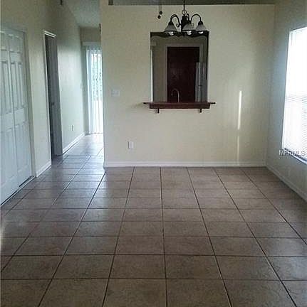 5th image of 7905 Empire Ave