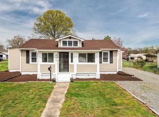 14 Casey St, Sandston, VA 23150