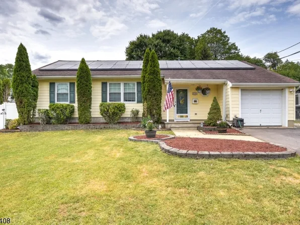 610 S Main St, Manville Boro, NJ 08835