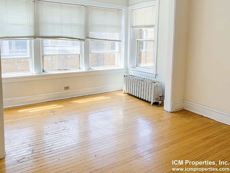 1st image of 5063 N Damen Ave APT 3
