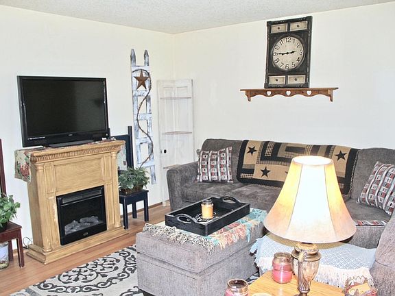 4th image of 252 Green Meadow Dr