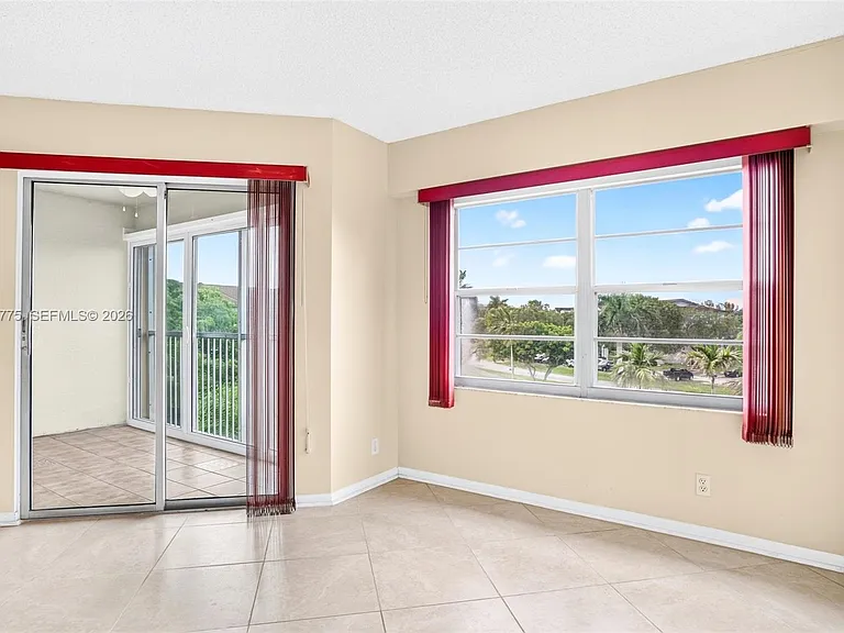 12701 SW 14th St #402J — Photo 11