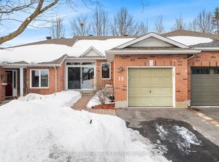 10 Quinterra Ct, Ottawa, ON K1V0W6