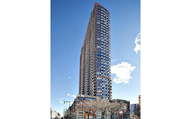 Rented by Douglas Elliman | media 21