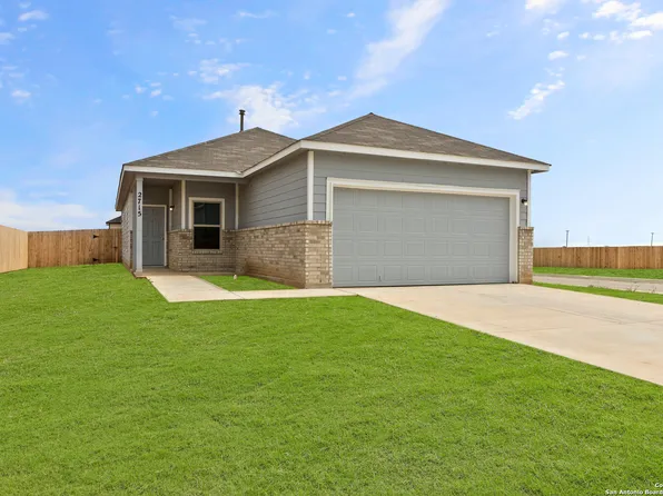 2715 Bloomsbury Street, New Braunfels, TX 78130