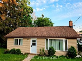 166 John St W, Bradford West Gwillimbury, ON L3Z 1J4