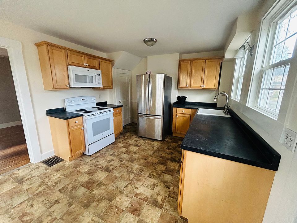 1st image of 126 Concord Way