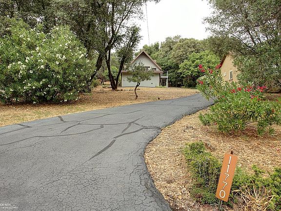 2nd image of 11770 Torrey Pines Dr