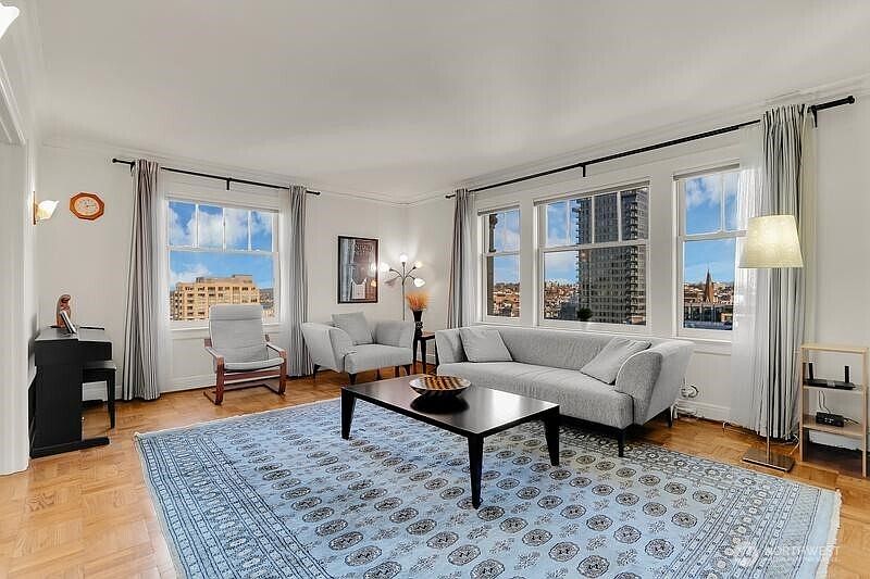 2nd image of 1017 Minor Avenue #1303