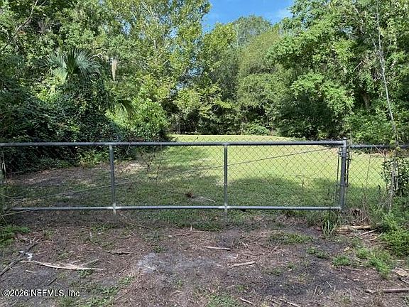 4th image of 4331 NW 199TH Street
