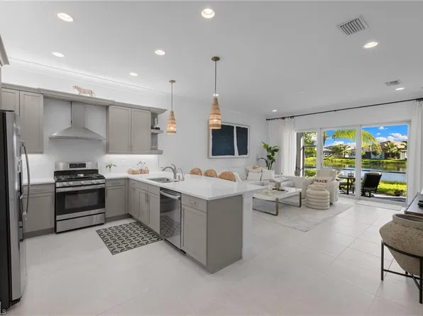 28539 Lobos CIR, BONITA SPRINGS, FL 34135