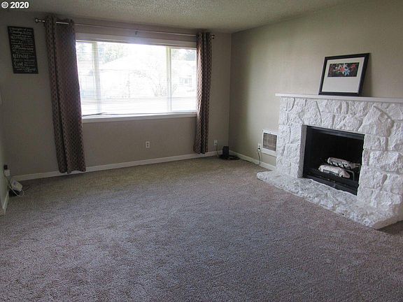 3rd image of 5124 NE 139th Ave
