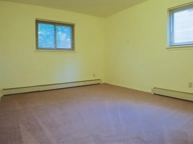 507 N Washington St #4 — Photo 3