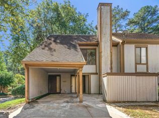 35 Willowick Dr, Lithonia, GA 30038