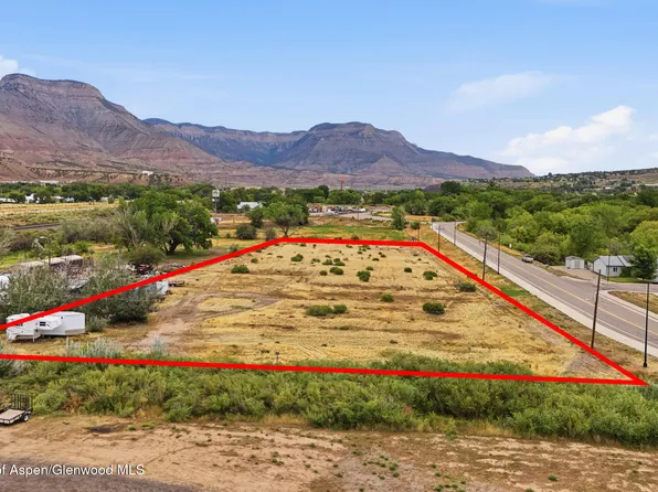 700 Cardinal Way, Parachute, CO 81635