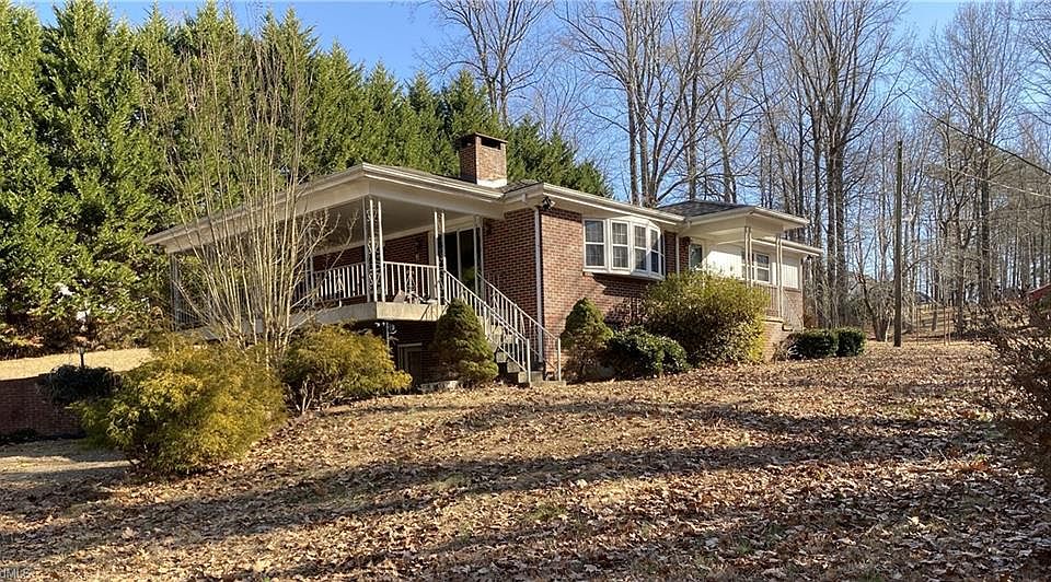 1st image of 2321 Joy Dr