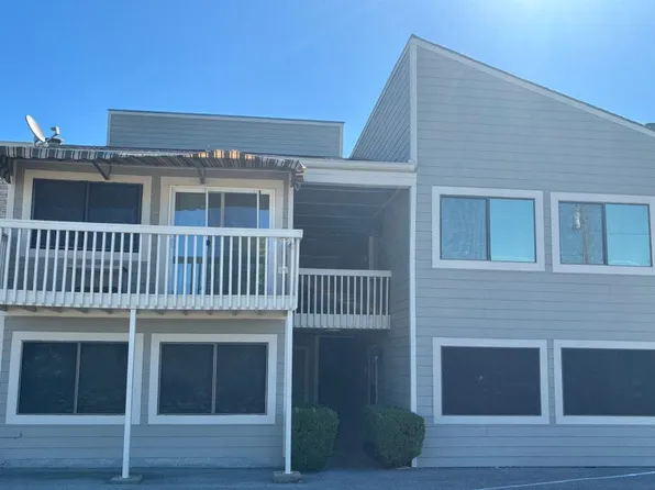 5801 Thunderbird St APT 21, Leander, TX 78645