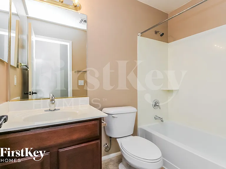 4270 E Amarillo Dr — Photo 13