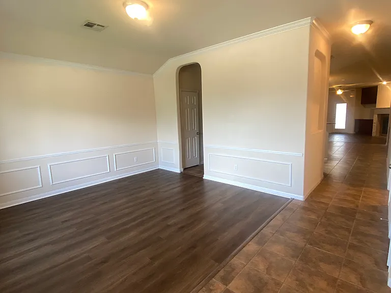 6004 Cobalt Ln — Photo 3