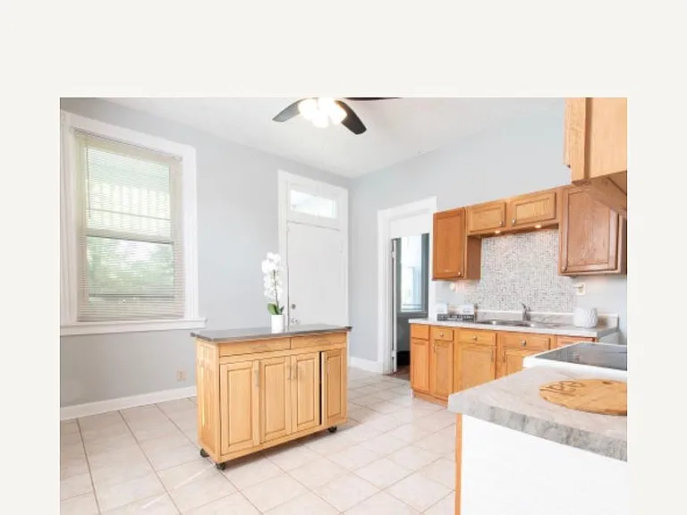 342 Rockdale Ave #1 — Photo 11