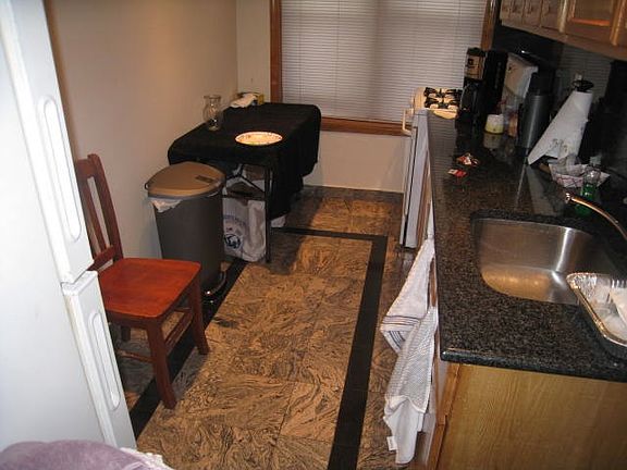 3rd image of 2352 33rd St #2C