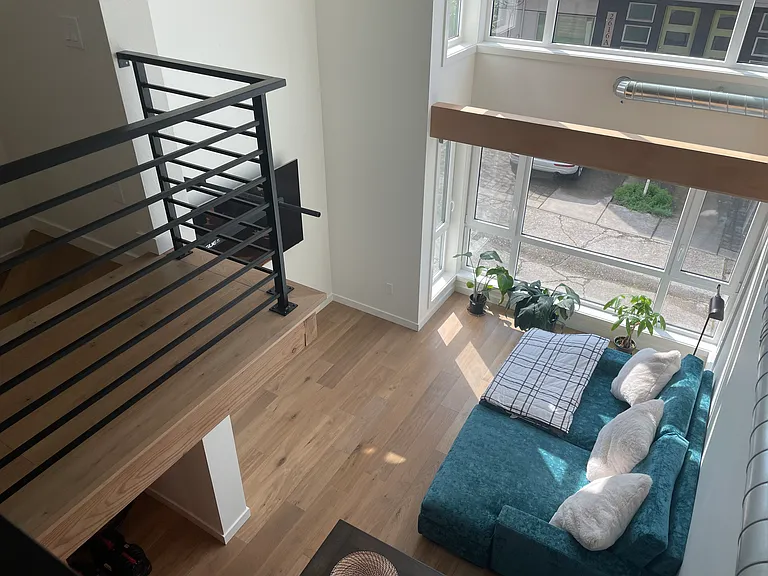 2617 Franklin Ave E #D — Photo 16