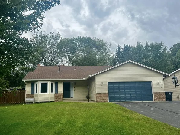 10744 Yellow Pine St NW, Coon Rapids, MN 55433