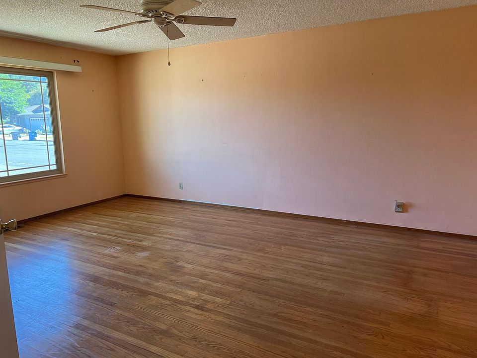 1st image of 35279 Garcia St