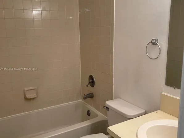 15560 SW 80th St #K, Miami, FL 33193