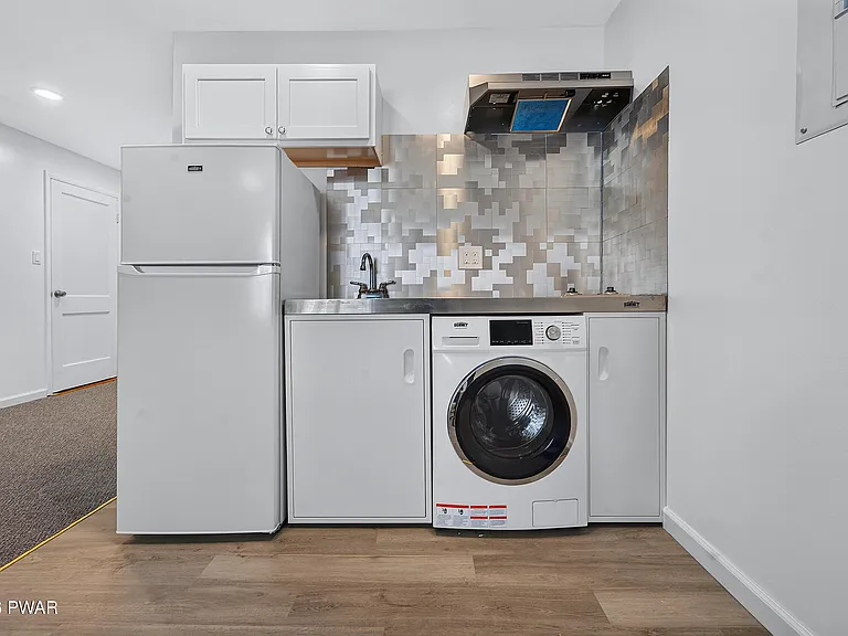 978 Main St #2B — Photo 7