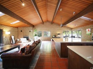 2801 Mangular Ave, Corona, CA 92882