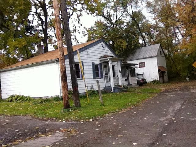 1st image of 19 Berry St